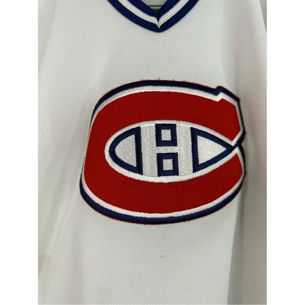 CCM jersey White Red & Blue Montreal Canadiens Youth Hockey Jersey